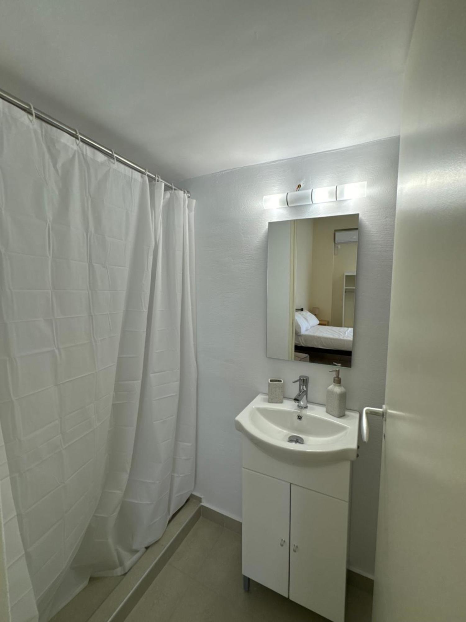 Airpoint Apartments Artemida  Exterior foto